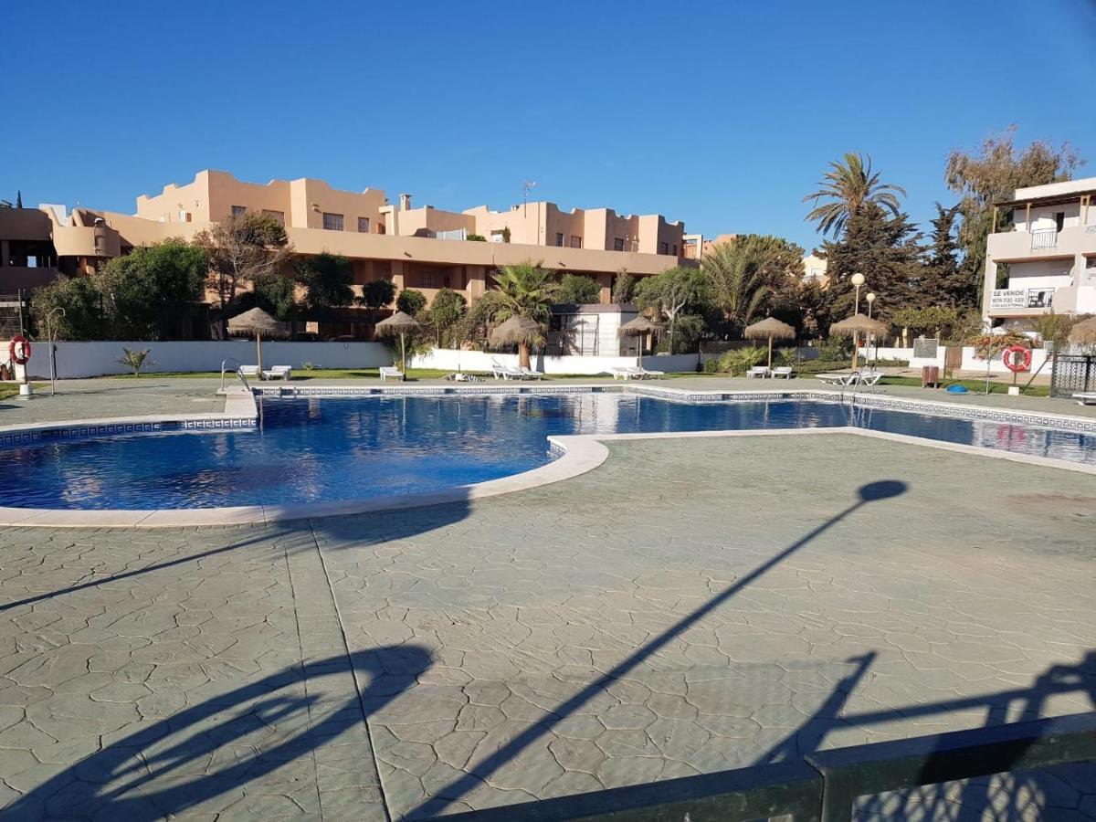 Casa Baja Naturista Con Patio En Primera Linea! Vera Zewnętrze zdjęcie